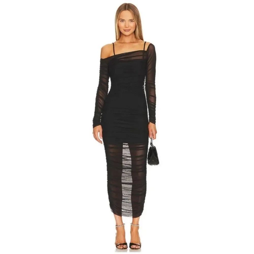 SER.O.YA ChantaeāDress in Black NWT Size Large